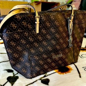 Guess purse